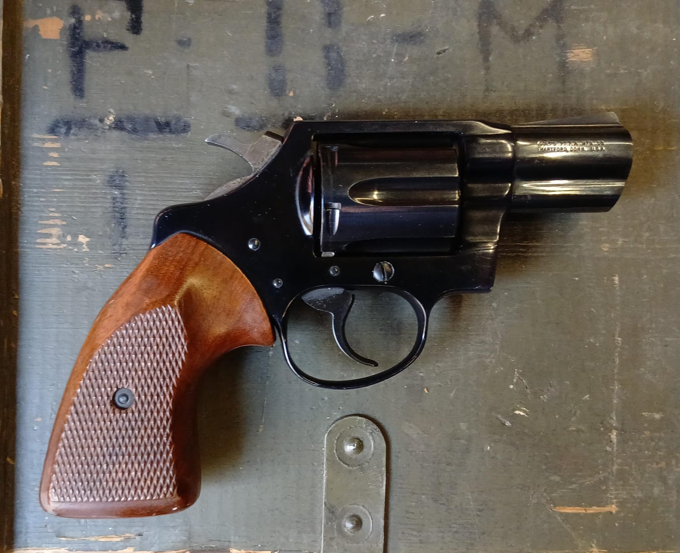 Revolver Colt - Cobra - 38 SP