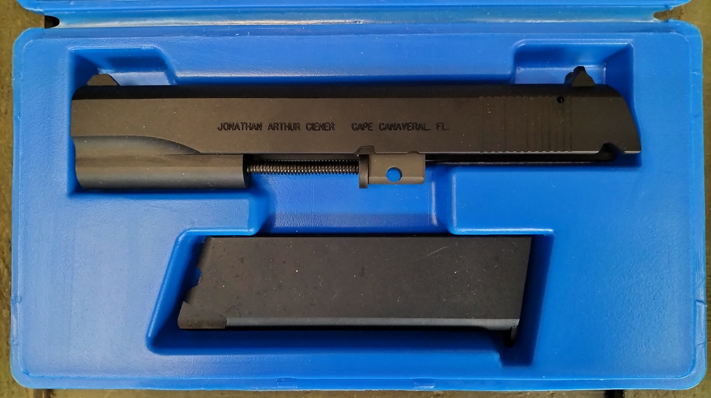 Conversione di calibro Ciener 1911 - 22 LR