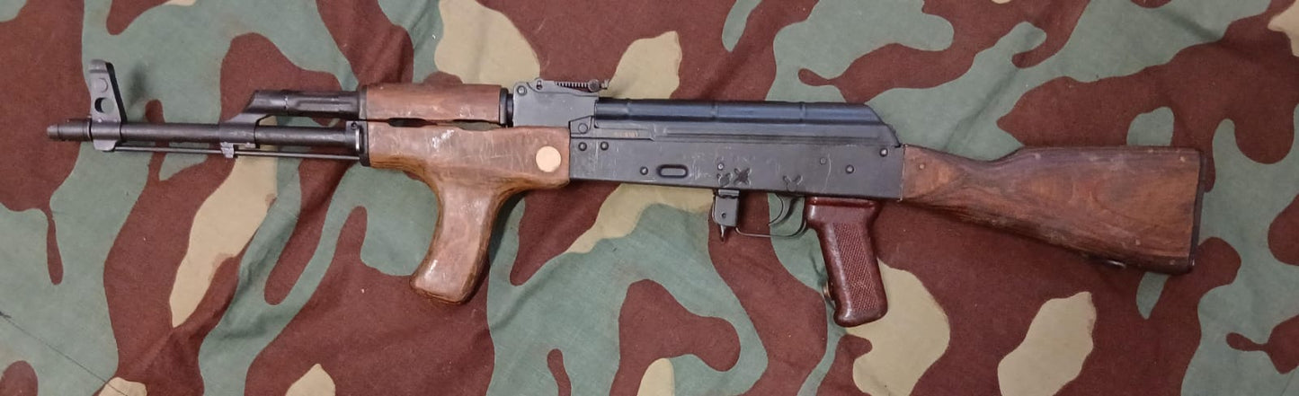 Akm 47 Rumeno - disattivato