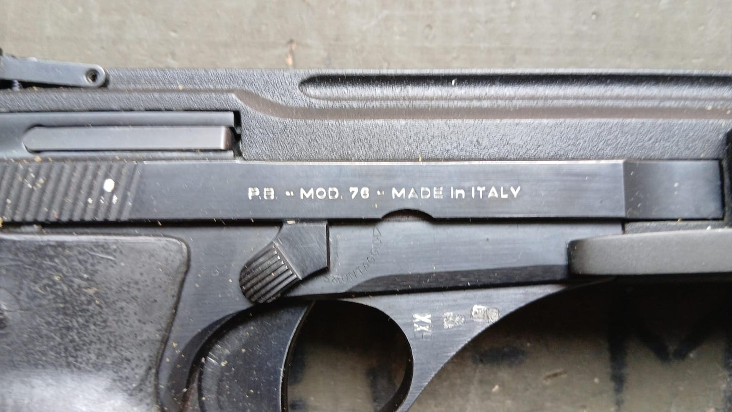 Beretta 76