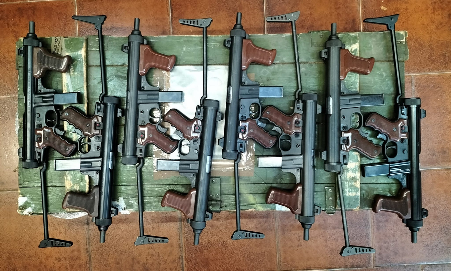 AMP Beretta PM12 - 9x19