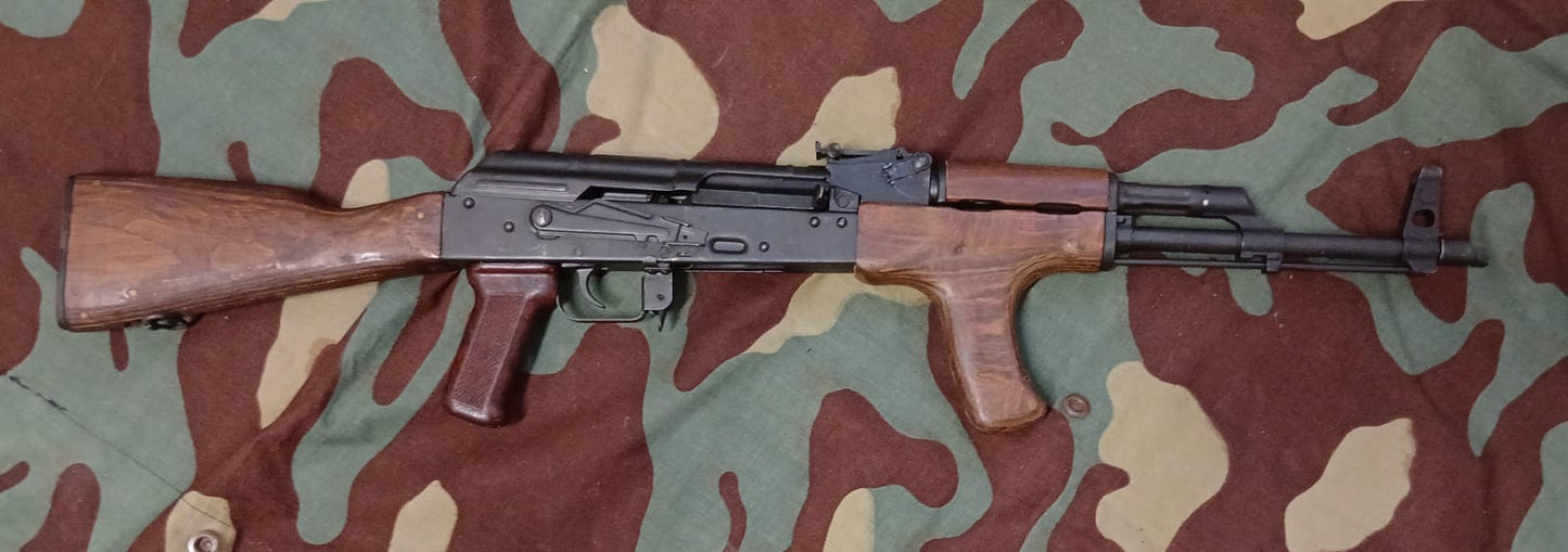 Akm 47 Rumeno - disattivato