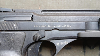 Beretta 76