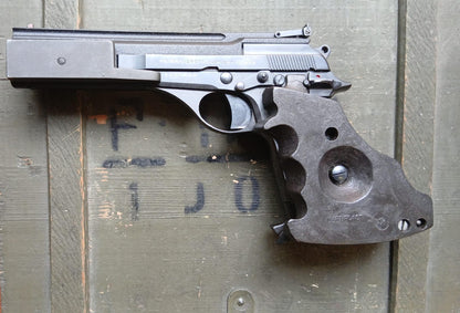 Beretta 76